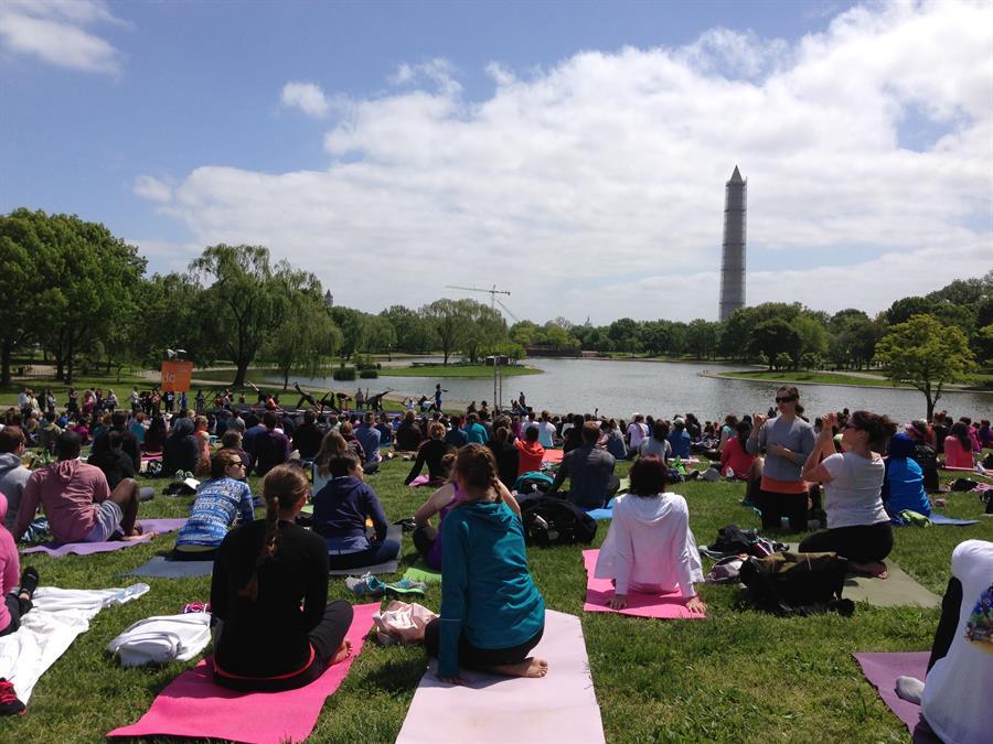 Yoga on the Mall!